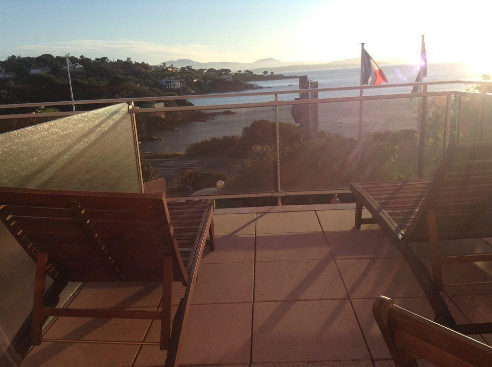 Hotel La Caravelle Frejus Exterior photo